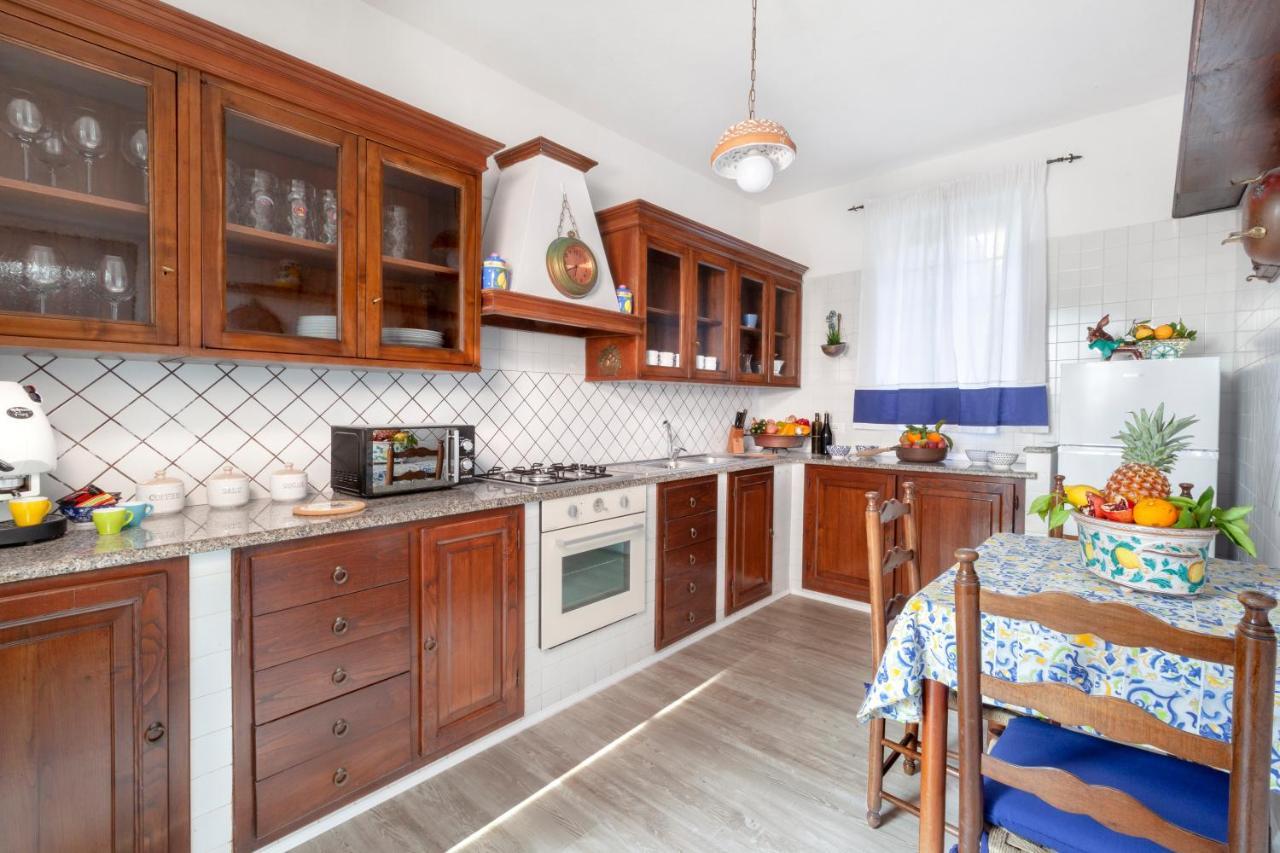 Estate4Home - Villa Luisa Play&Pool Сант-Агата-суй-Дуе-Гольфі Екстер'єр фото